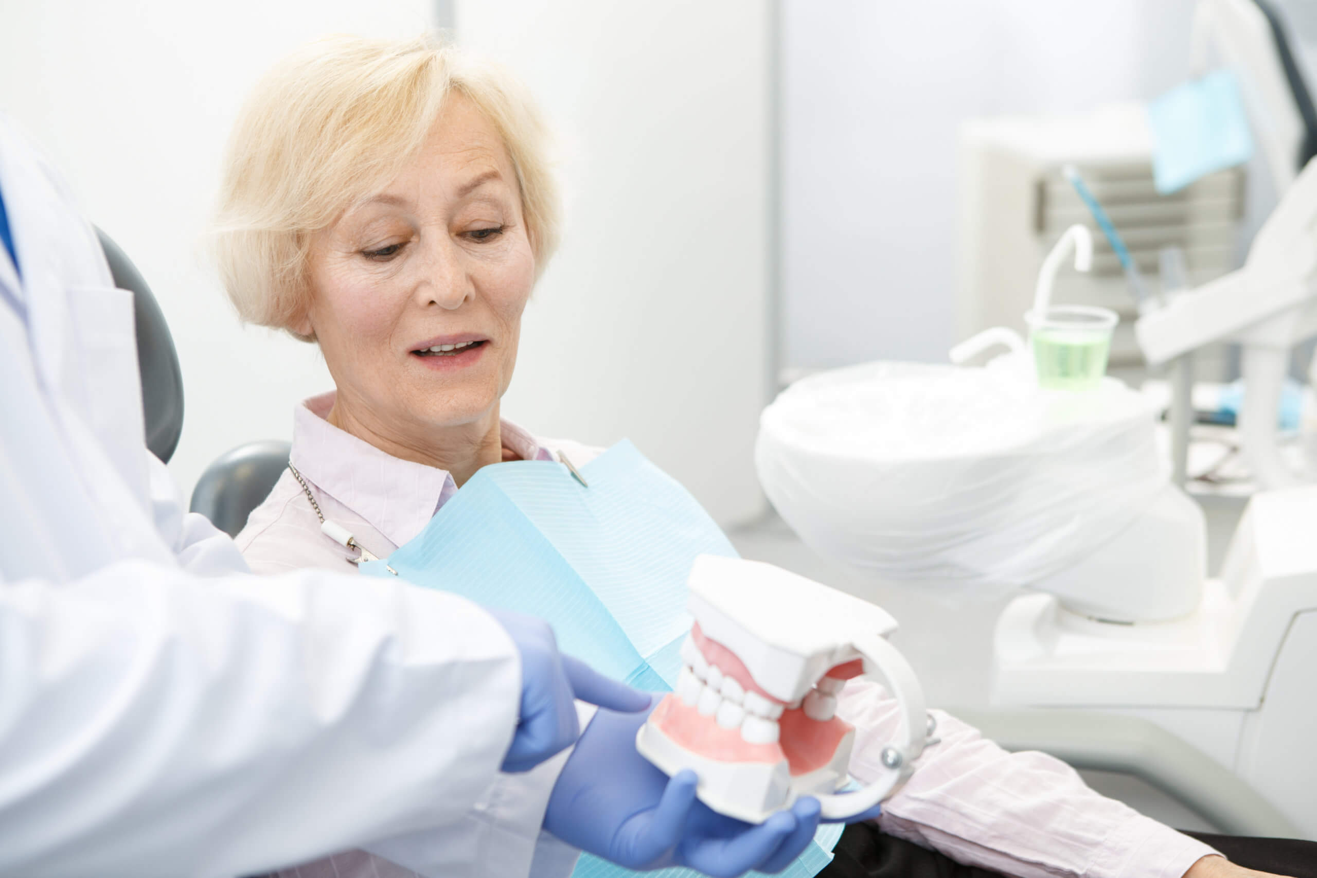 Dental Care Tips To Keep Seniors' Teeth Healthy Rittenhouse Village